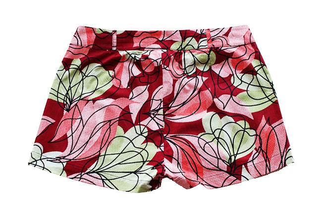 Taye-african-print-shorts-Afrykanskie-szorty-moda-polsce-shade-red-pink-green-back