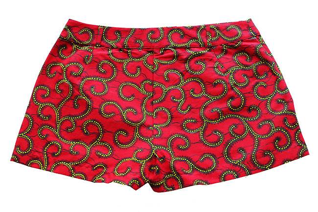 taye-classic-czerwony-wosk-afrykanski-szorty-Afrykańskie-wzory-afrykański-wosk-moda-damskie-w-polsce-back