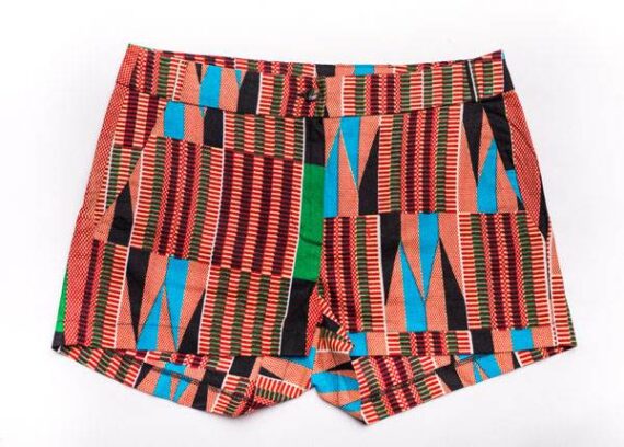 TAYE-Afrykańskie-wzory-afrykański-wosk-spodnica-moda-damskie-w-polsce-szorty-kente-pomaranczowe-szorty-front