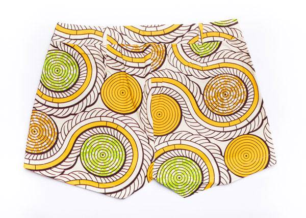 Taye-african-print-wax-shorts-Afrykanskie-szorty-moda-polsce-yellow-cream-back